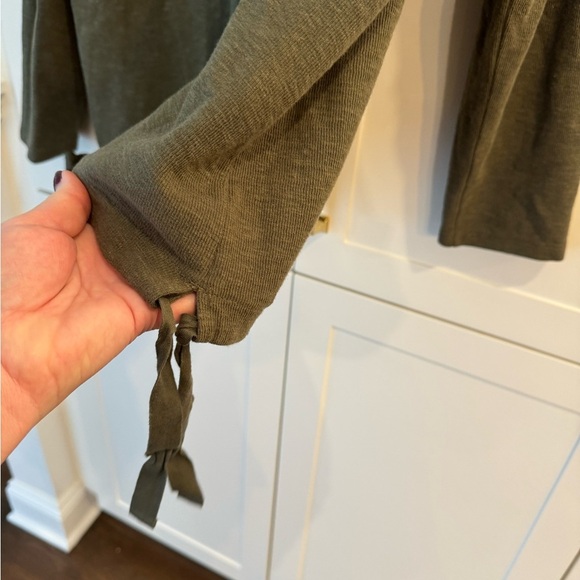 JJill Button Down Hoodie - Large, Sage - Picture 6 of 11